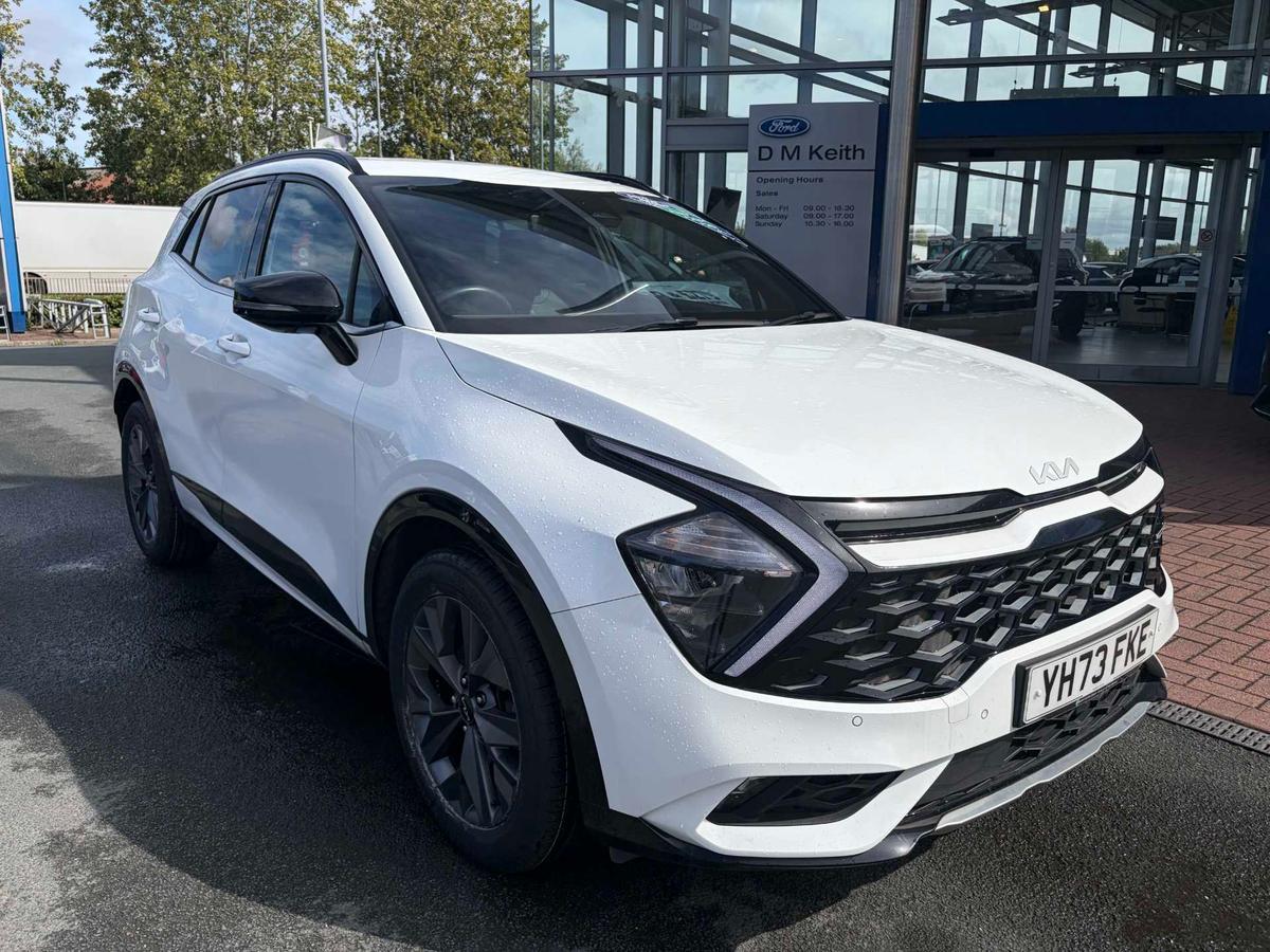 Main listing image - Kia Sportage