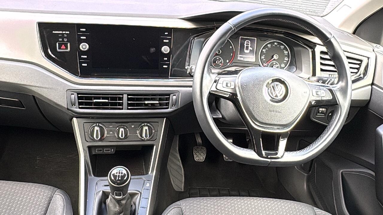 Main listing image - Volkswagen Polo