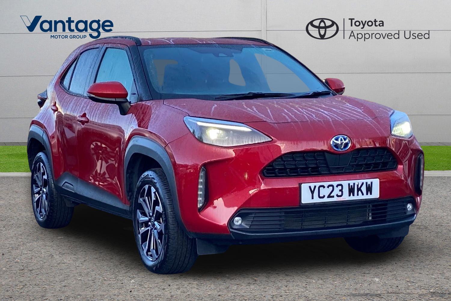 Main listing image - Toyota Yaris Cross