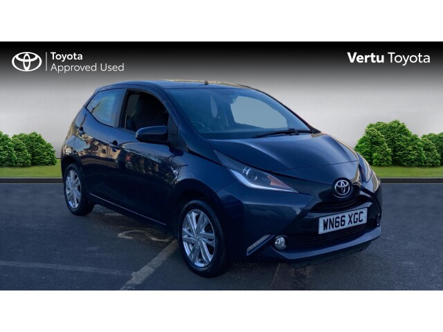 Main listing image - Toyota Aygo