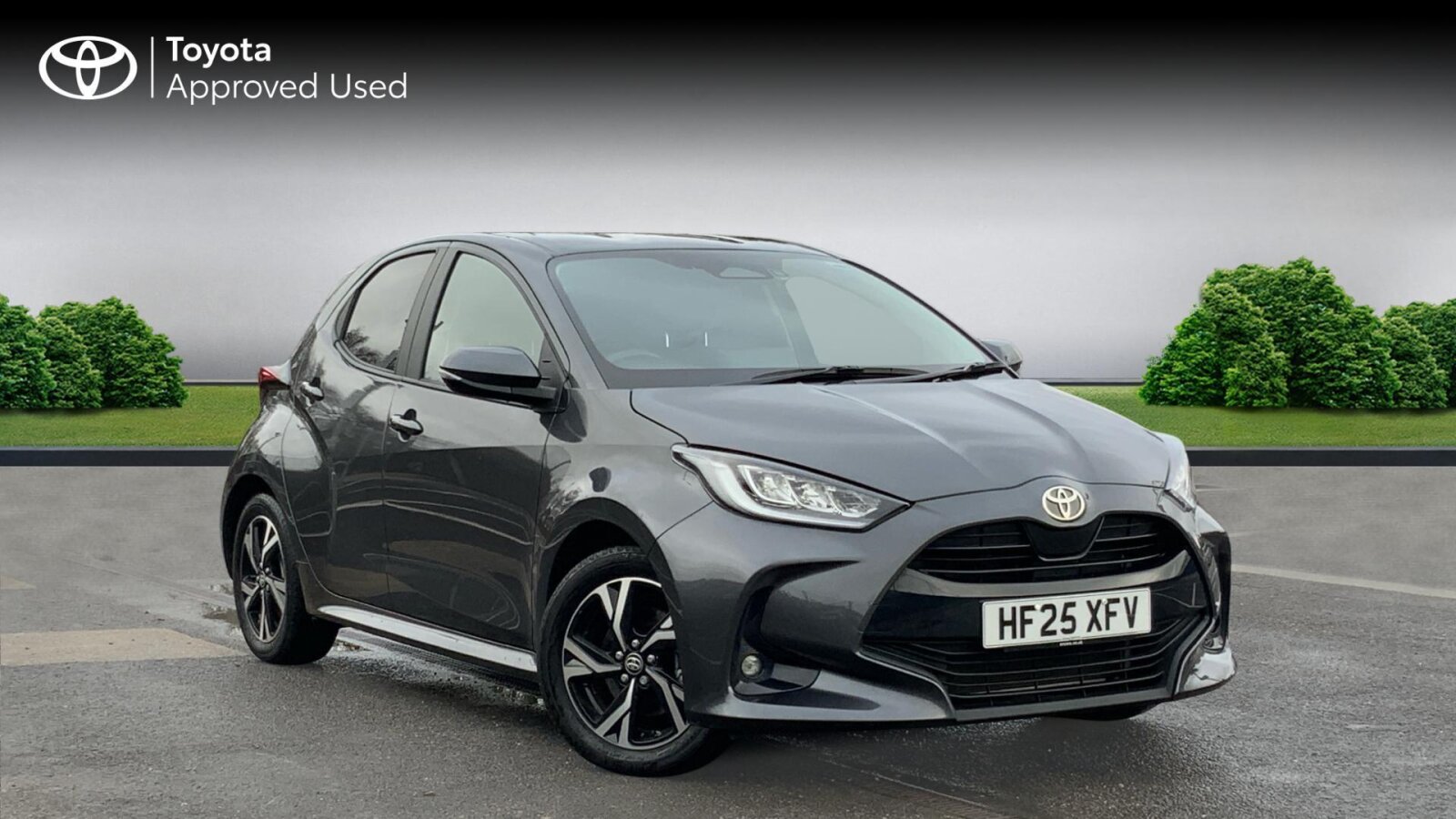 Main listing image - Toyota Yaris