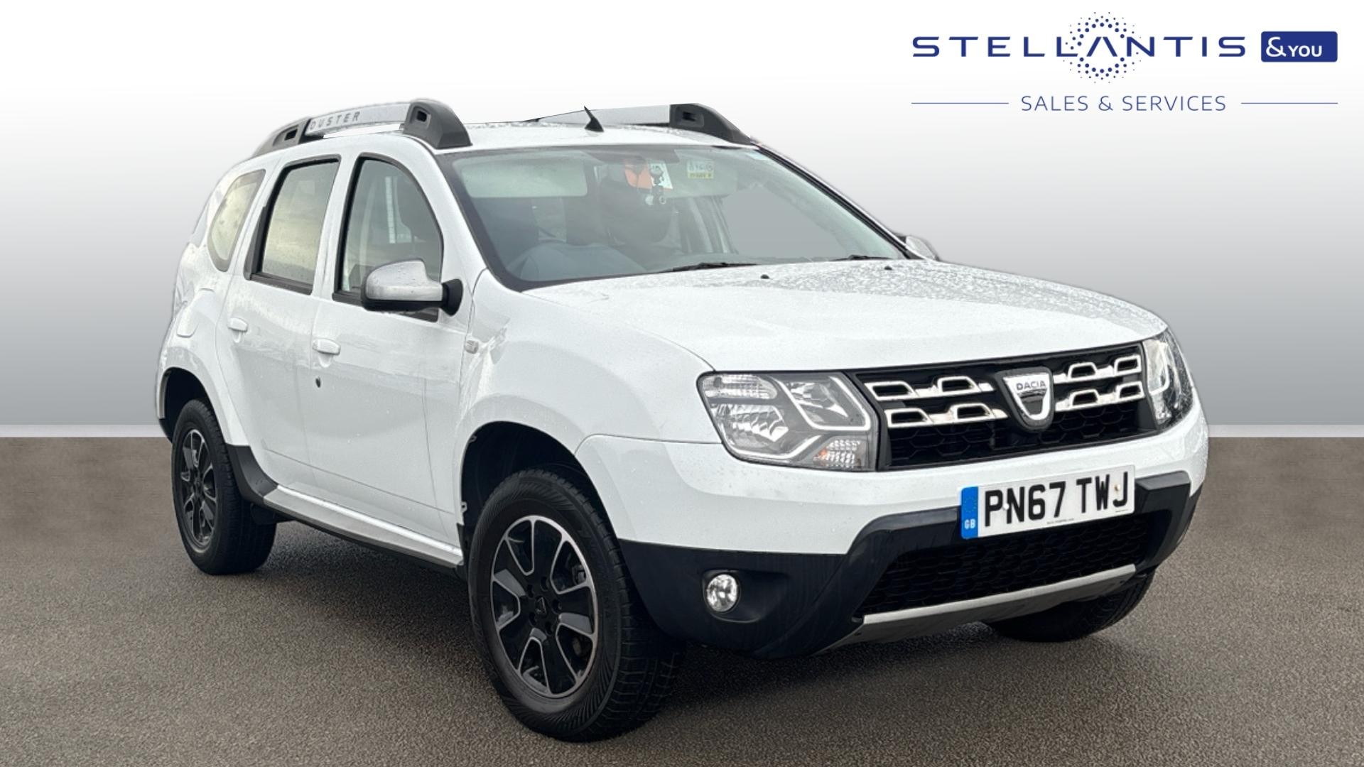 Main listing image - Dacia Duster