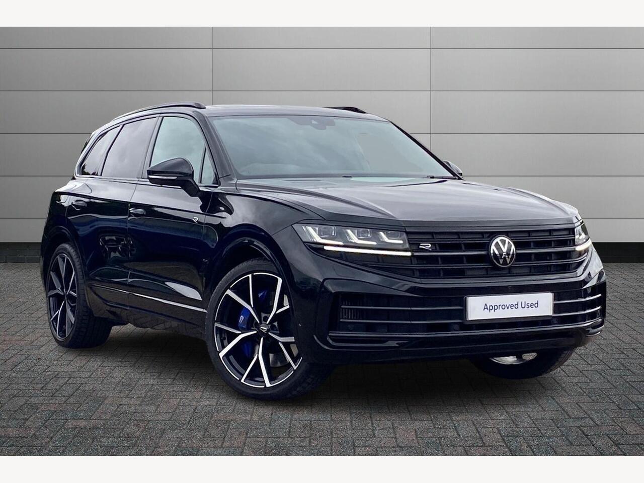 Main listing image - Volkswagen Touareg
