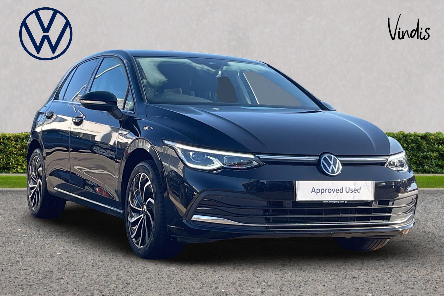 Main listing image - Volkswagen Golf