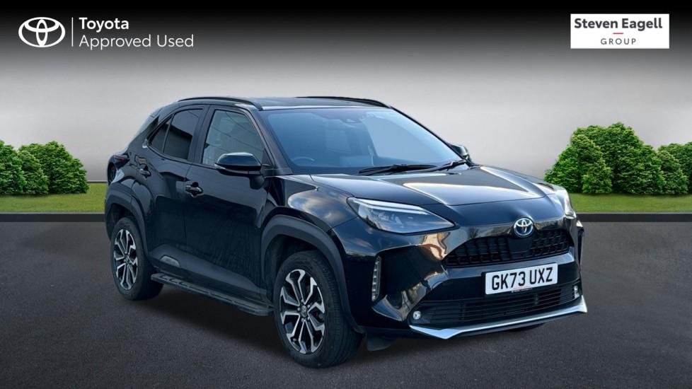 Main listing image - Toyota Yaris Cross