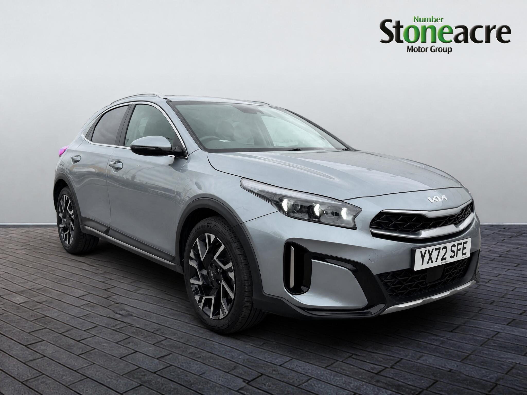 Main listing image - Kia XCeed