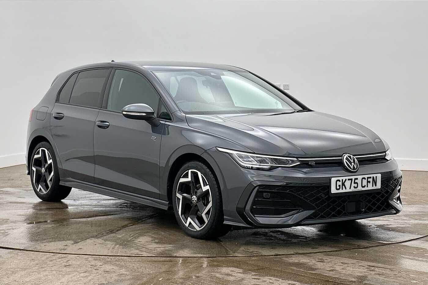 Main listing image - Volkswagen Golf