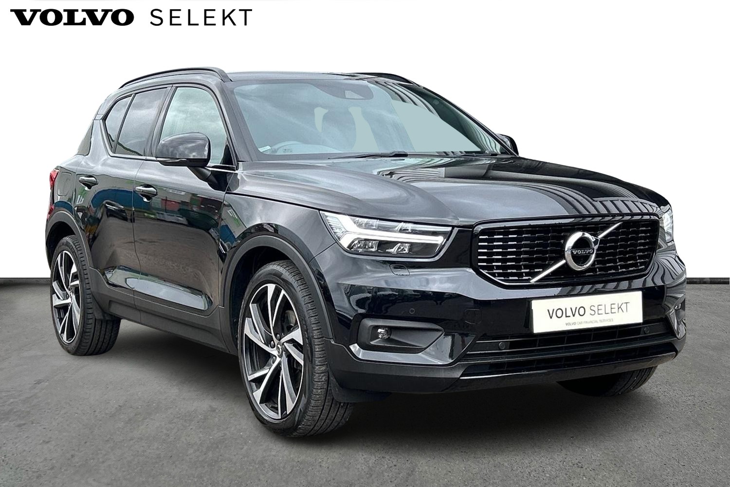 Main listing image - Volvo XC40