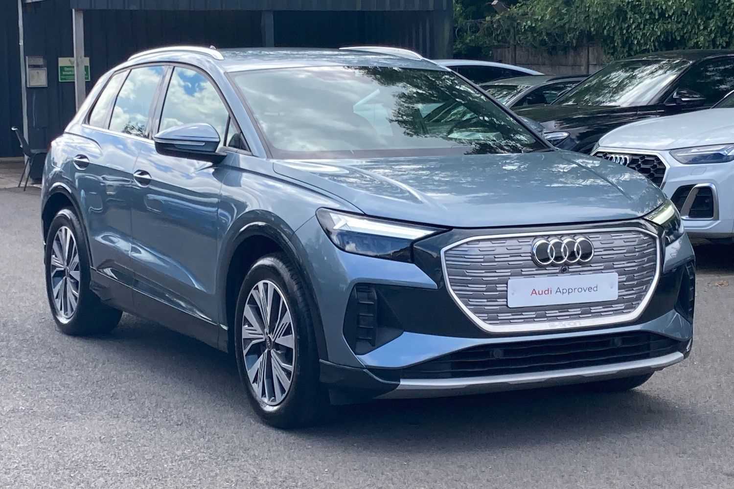 Main listing image - Audi Q4