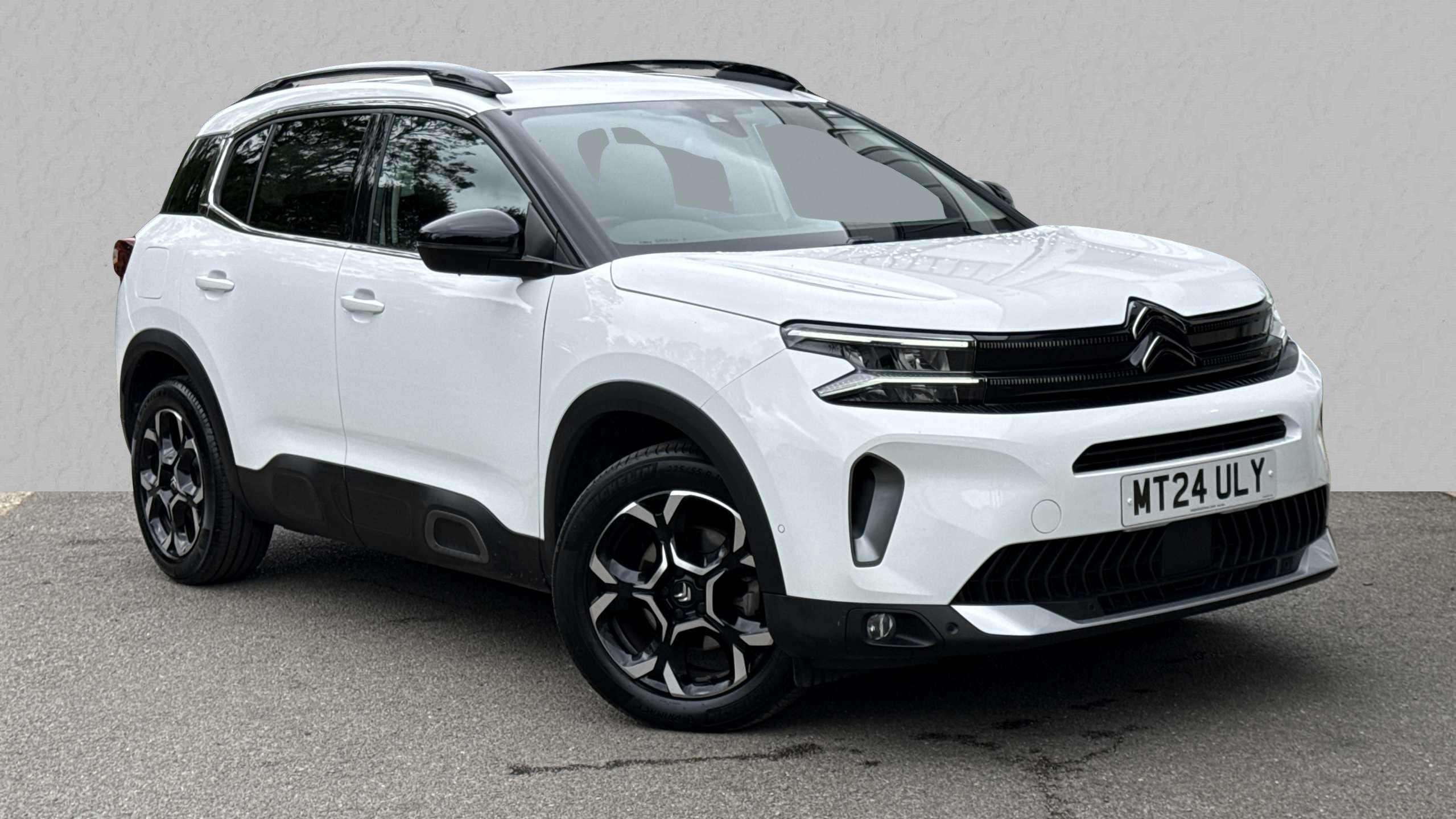 Main listing image - Citroen C5 Aircross