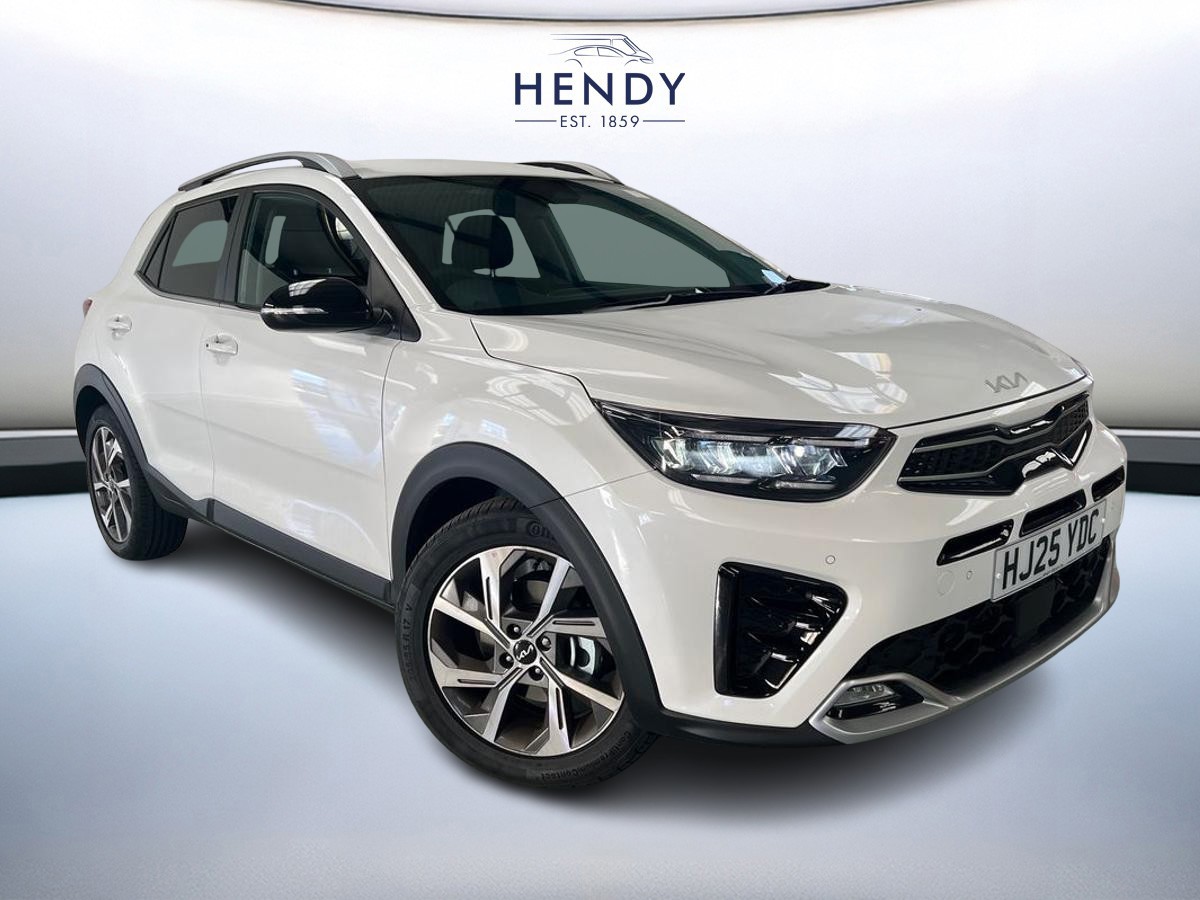 Main listing image - Kia Stonic
