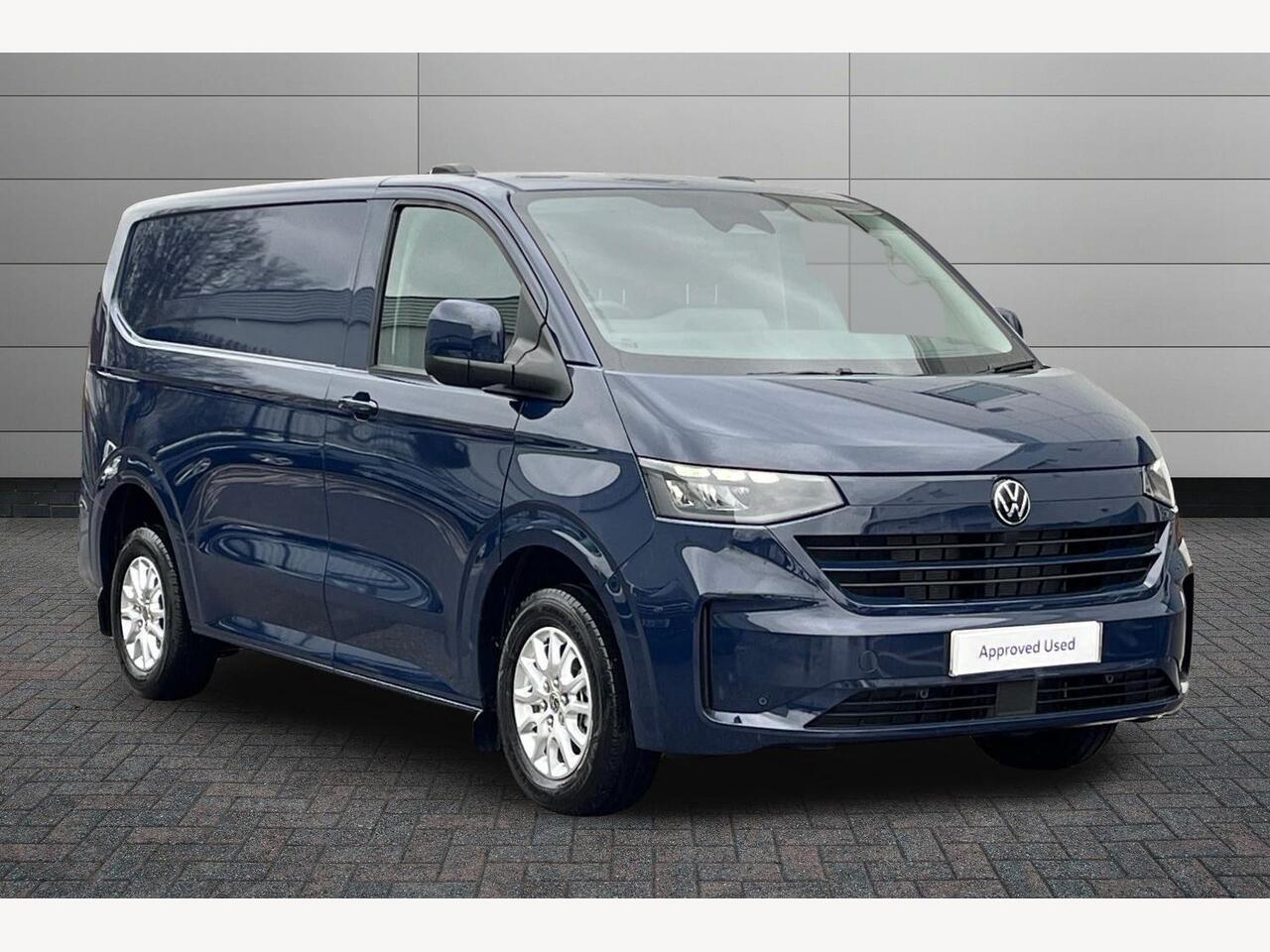 Main listing image - Volkswagen Transporter