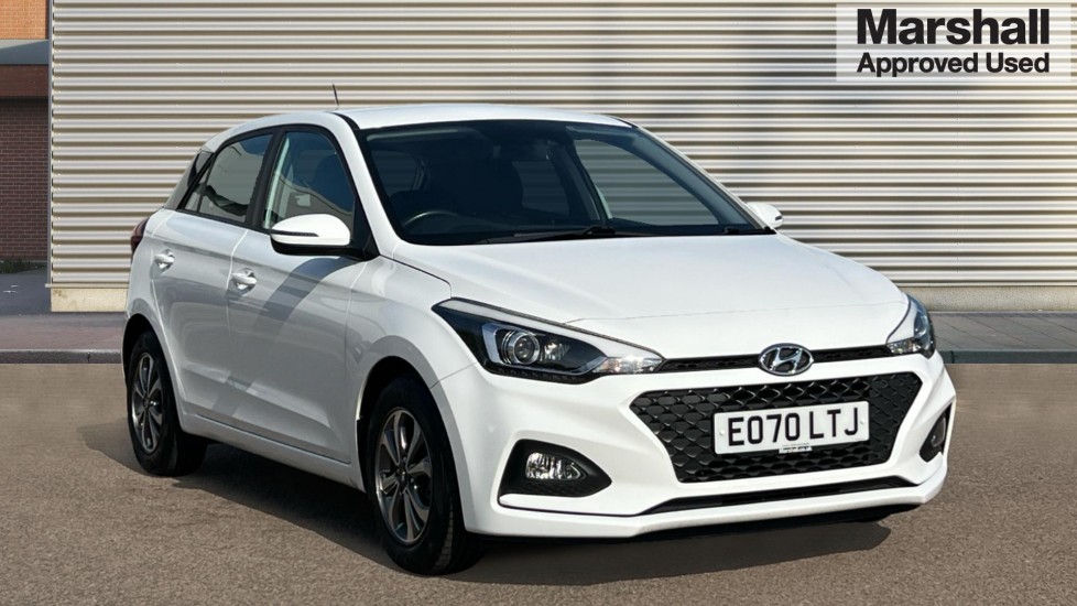 Main listing image - Hyundai i20