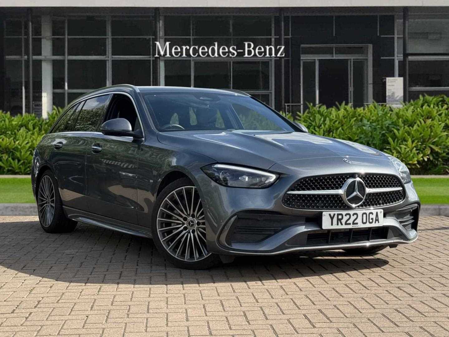 Main listing image - Mercedes-Benz C-Class Estate