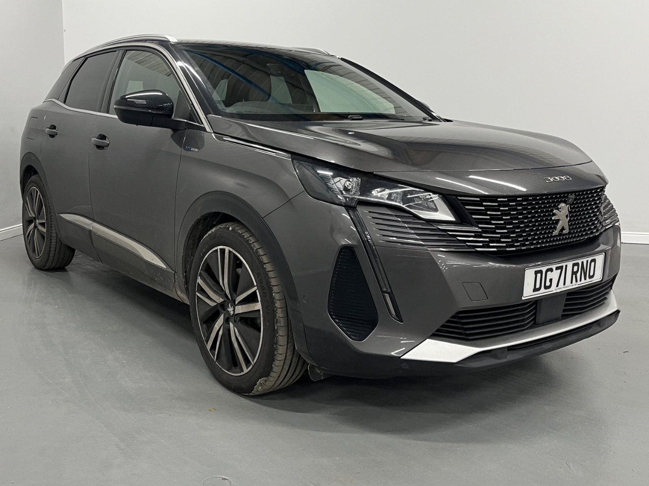 Main listing image - Peugeot 3008