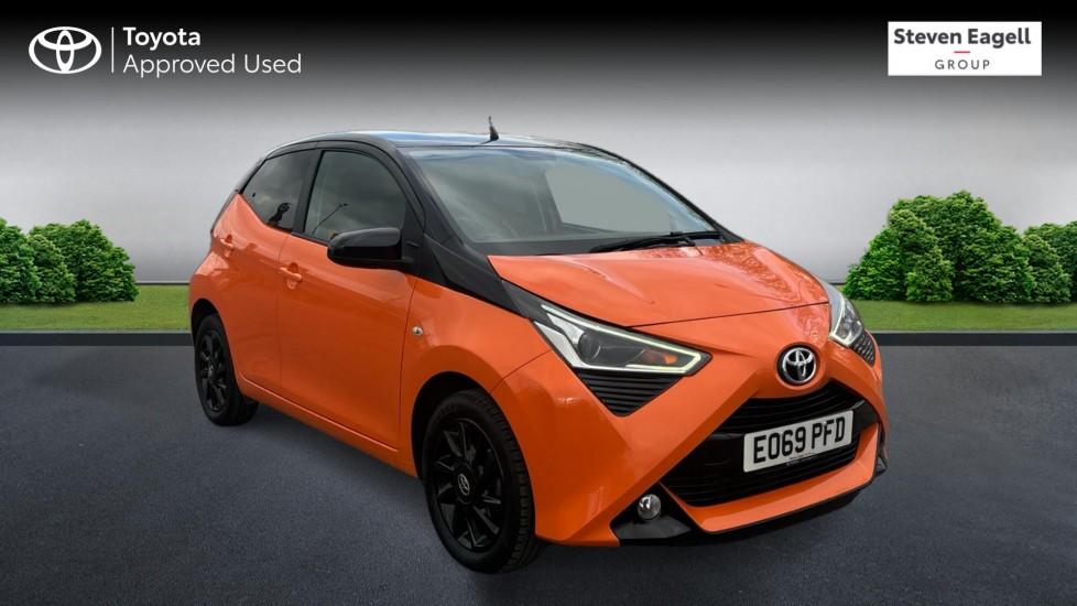 Main listing image - Toyota Aygo