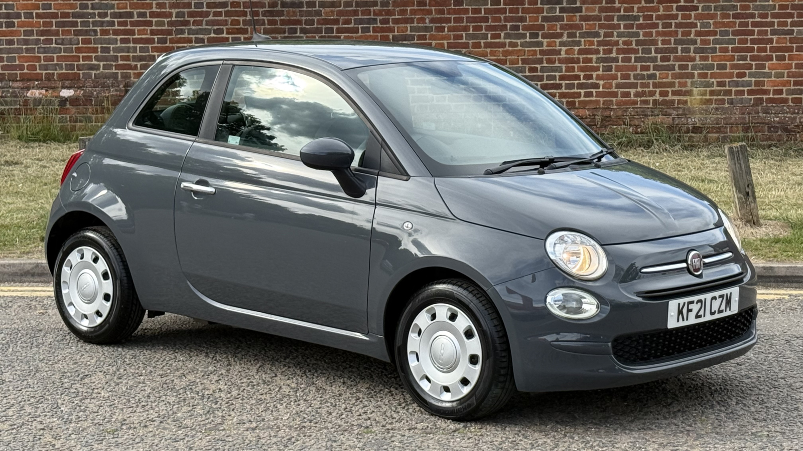 Main listing image - Fiat 500
