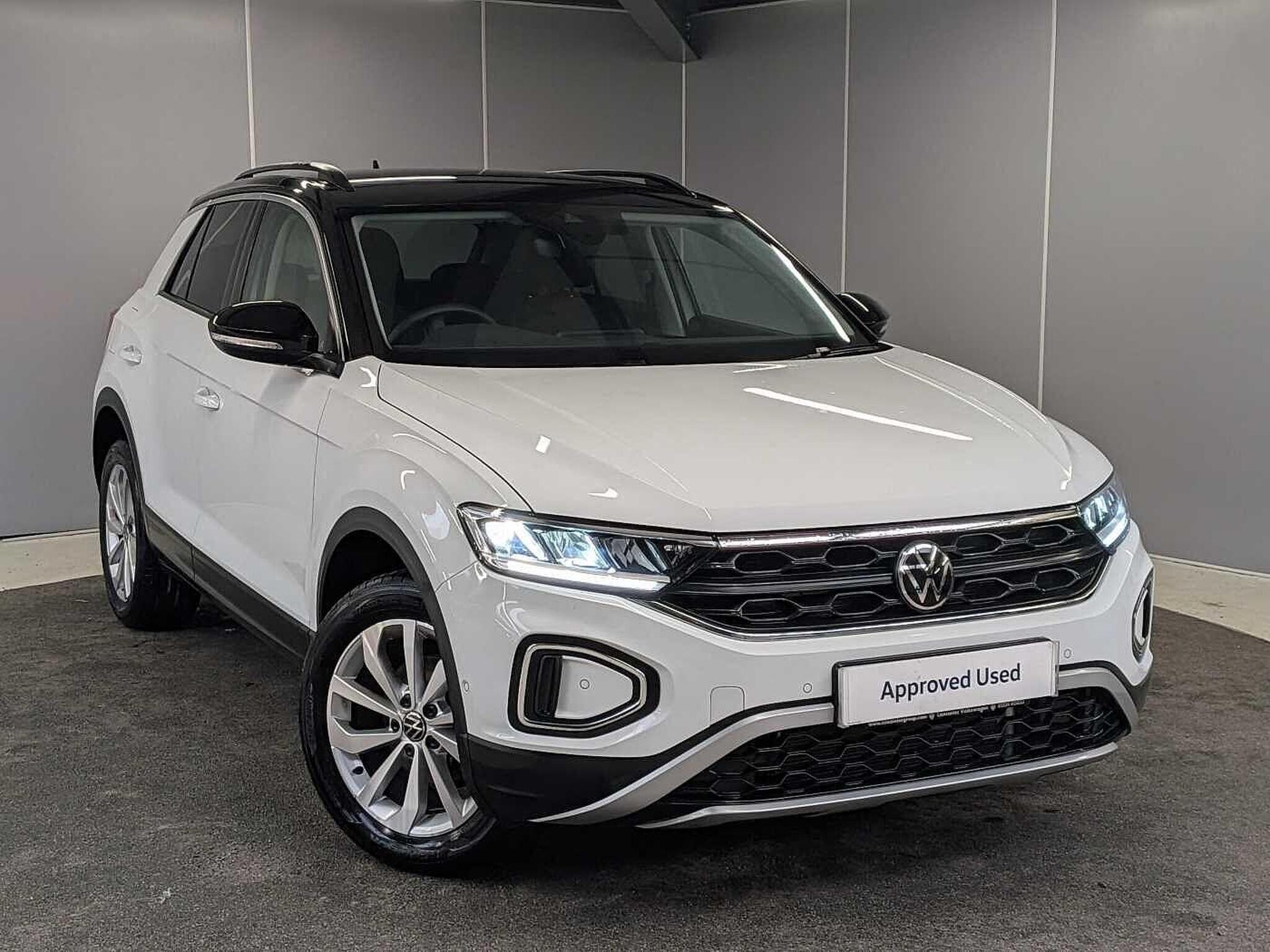 Main listing image - Volkswagen T-Roc