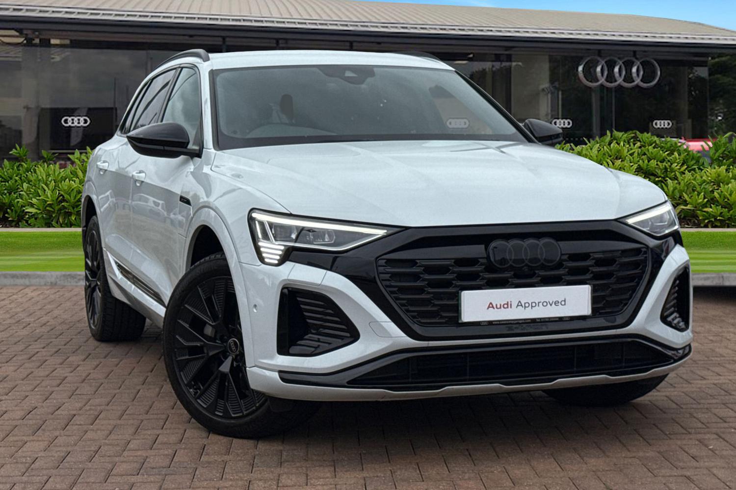 Main listing image - Audi Q8 e-tron