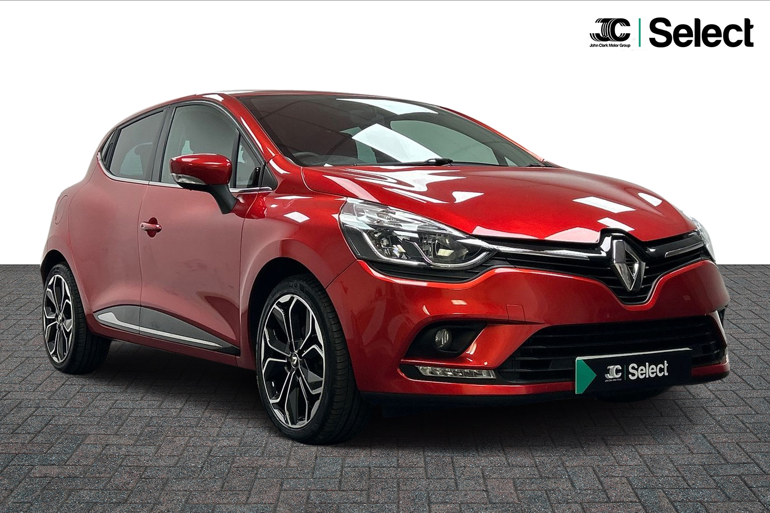 Main listing image - Renault Clio