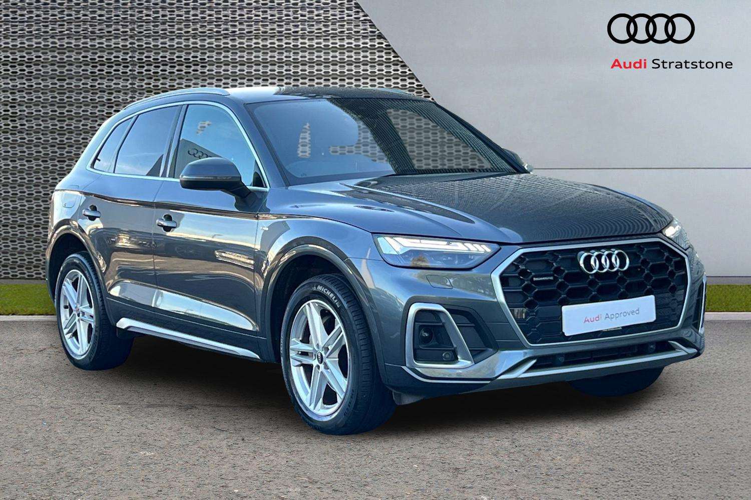 Main listing image - Audi Q5