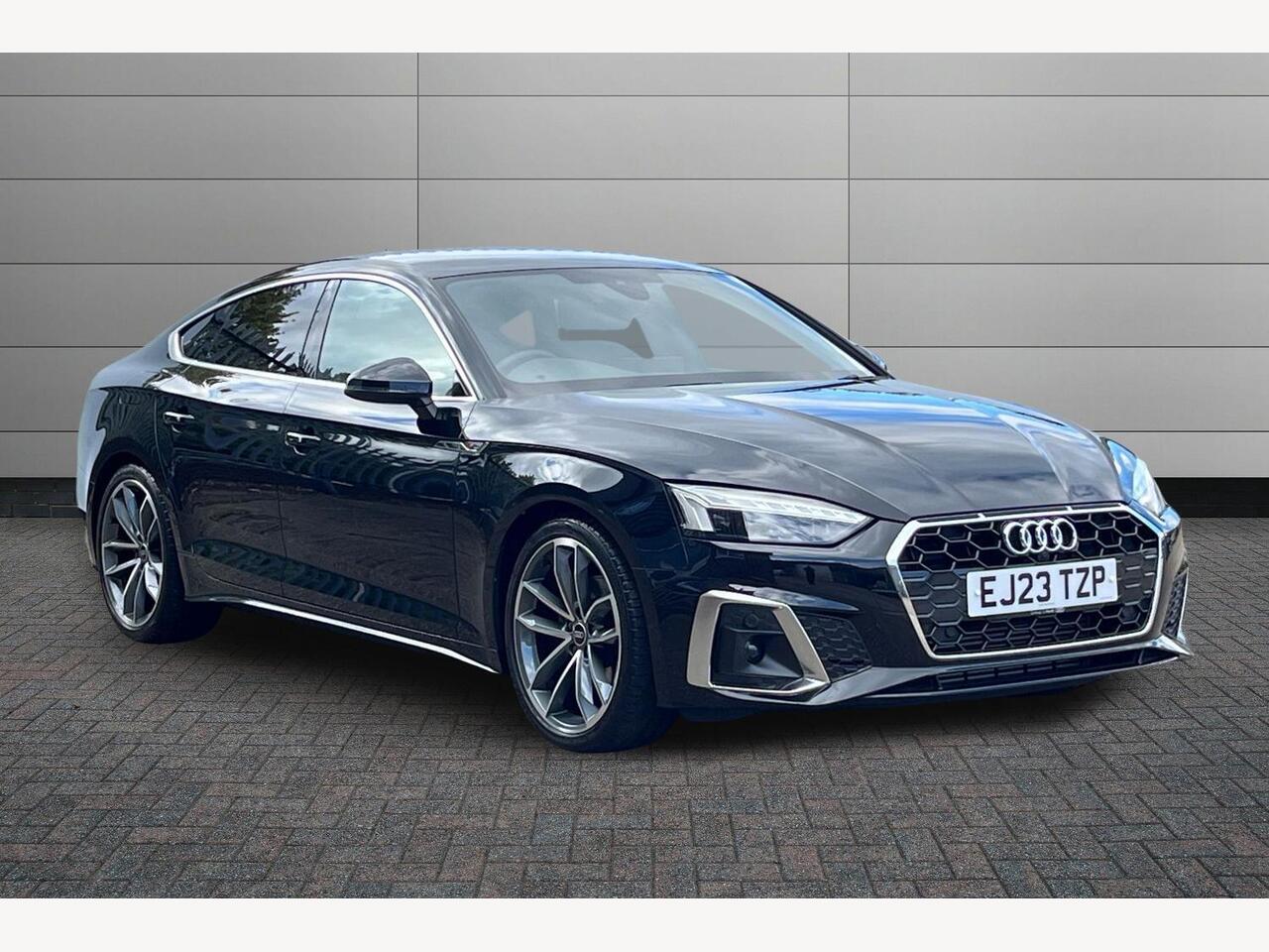 Main listing image - Audi A5
