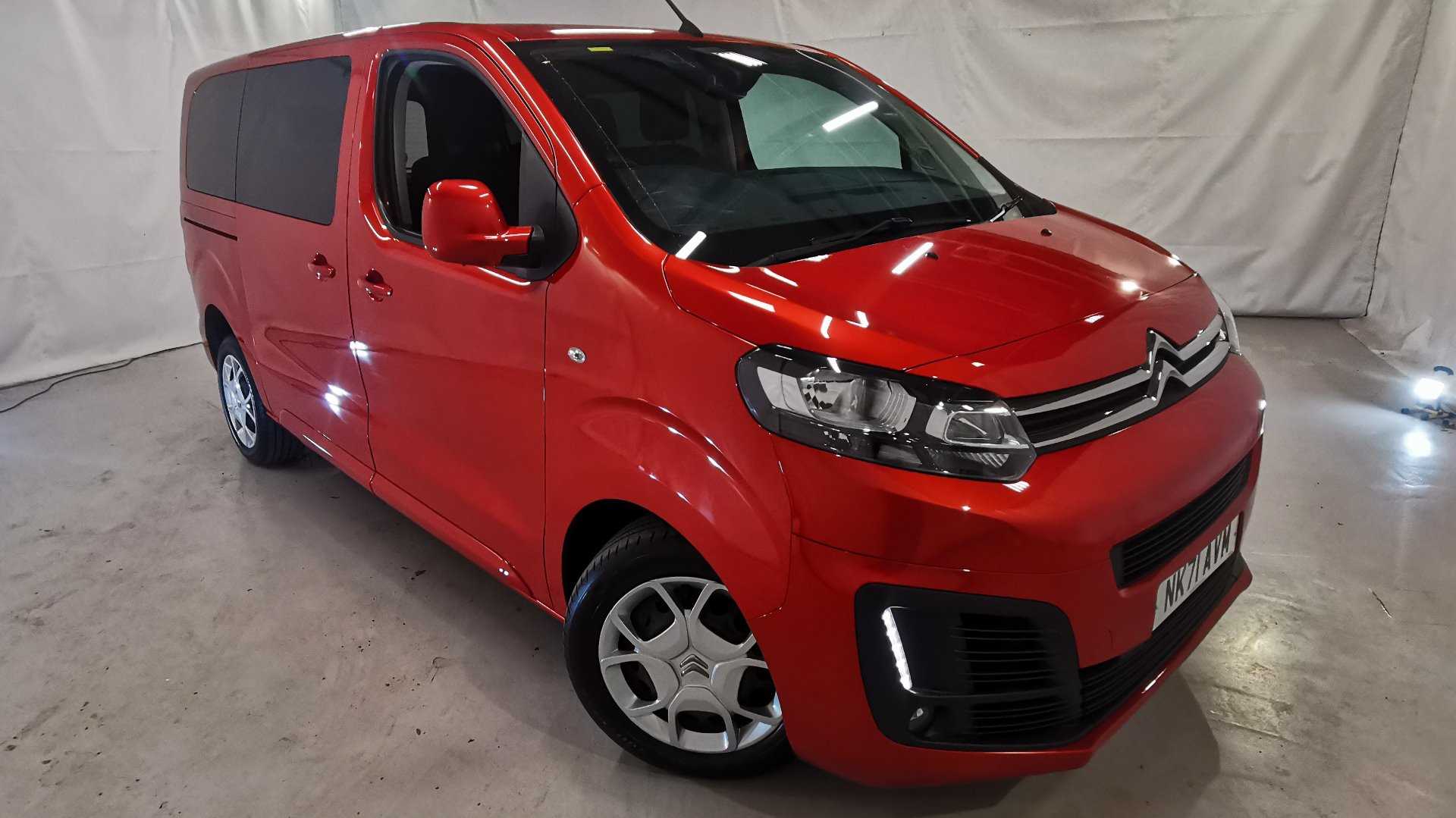 Main listing image - Citroen Space Tourer