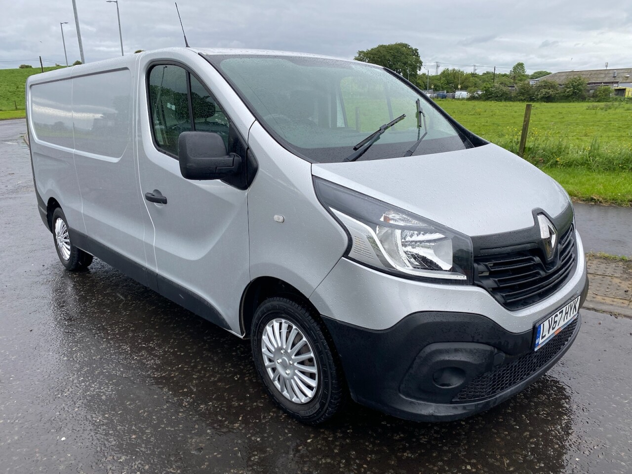 Main listing image - Renault Trafic