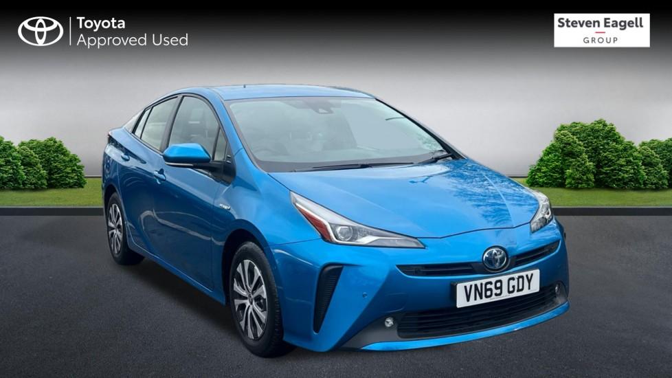 Main listing image - Toyota Prius