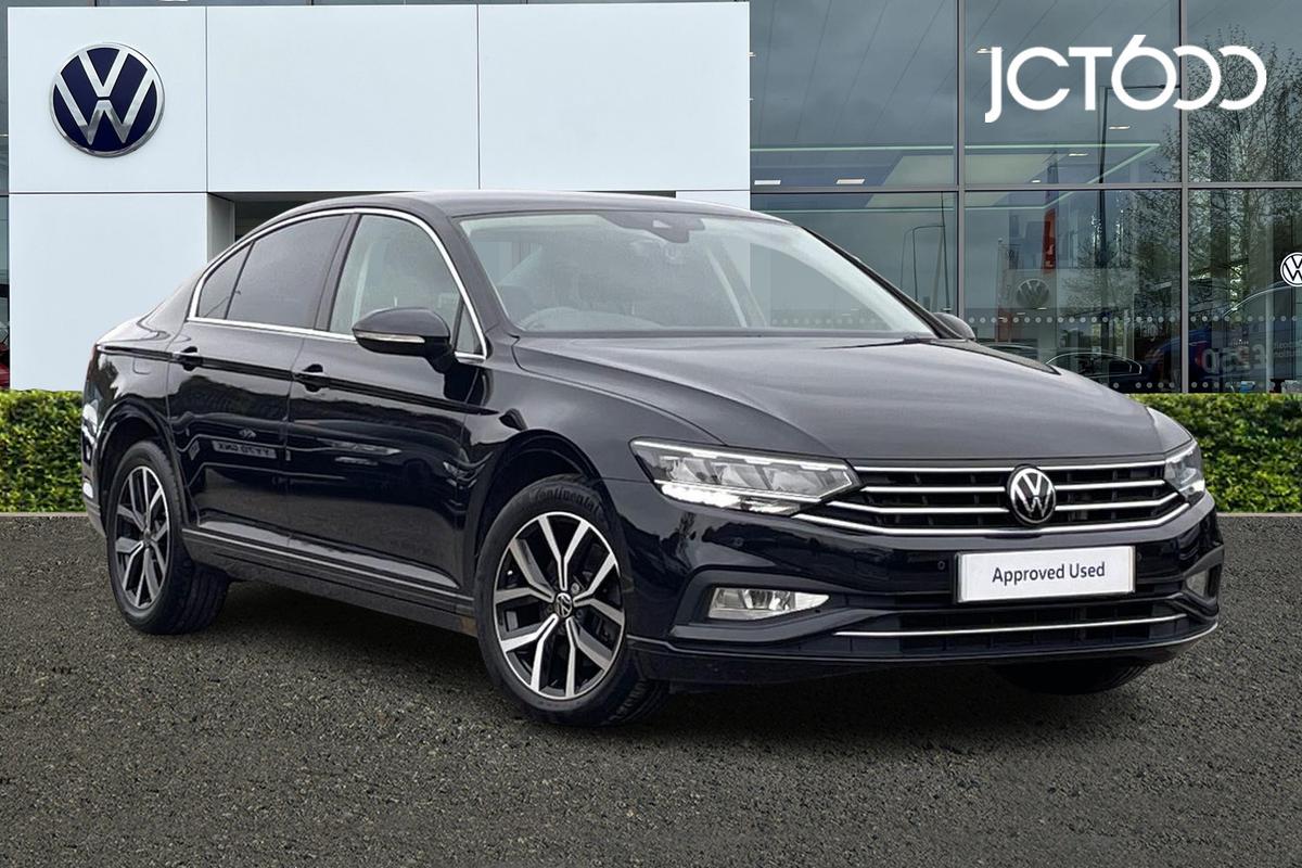 Main listing image - Volkswagen Passat