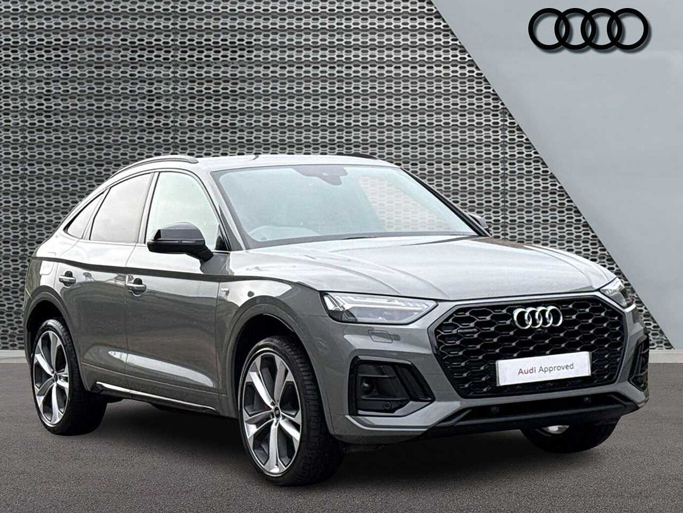 Main listing image - Audi Q5 Sportback