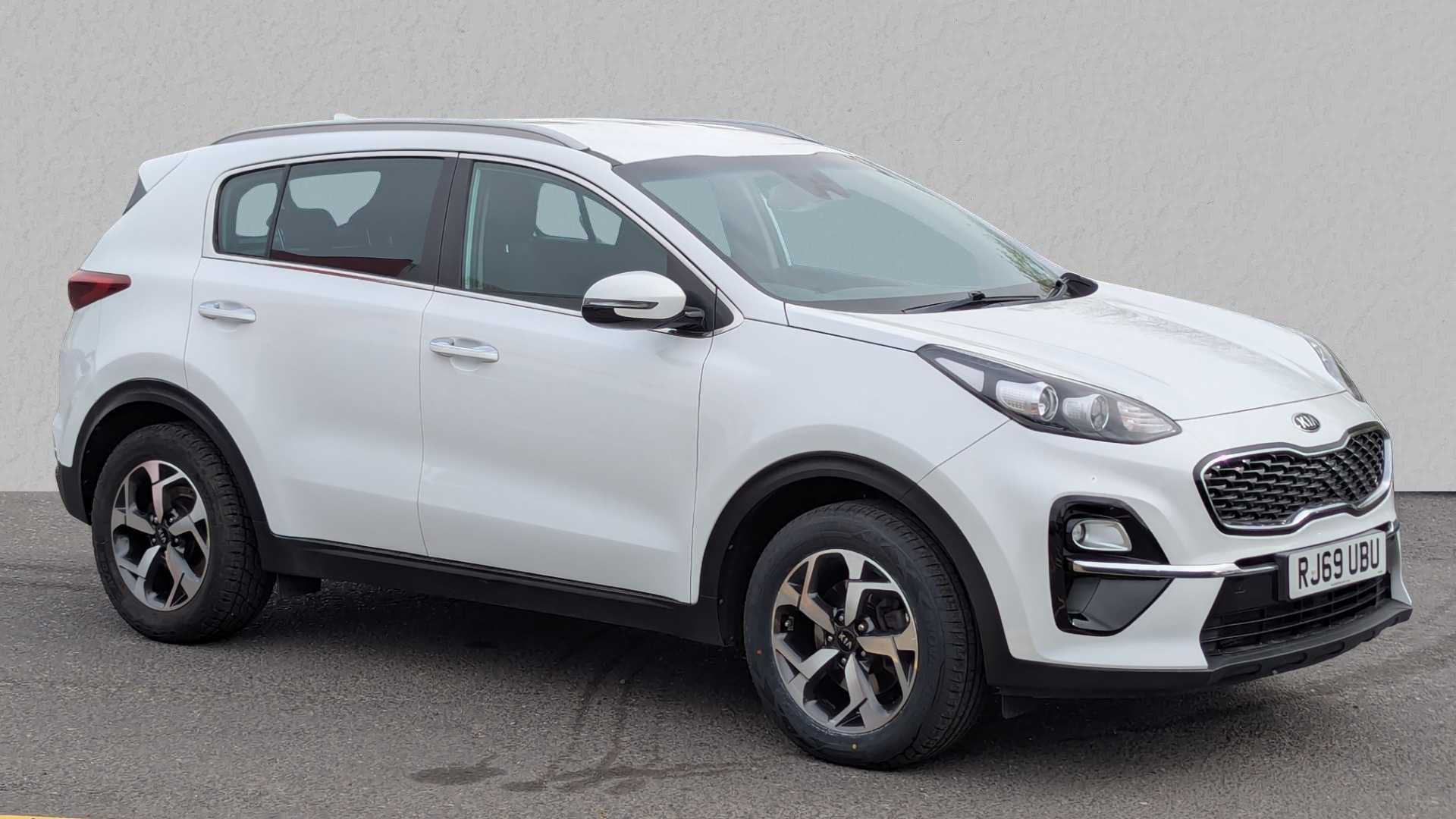 Main listing image - Kia Sportage