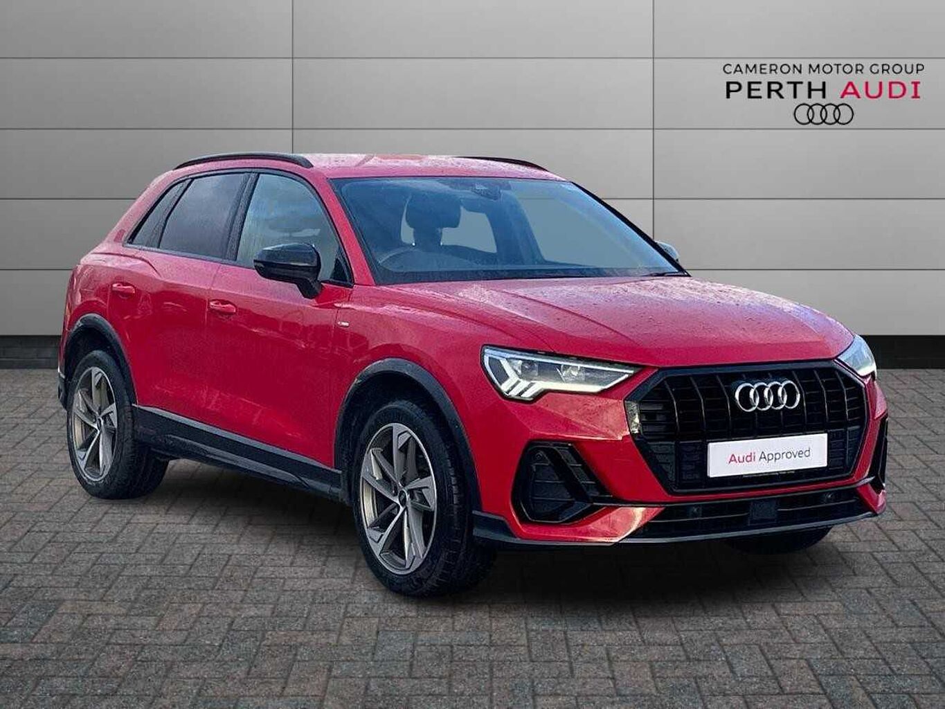 Main listing image - Audi Q3