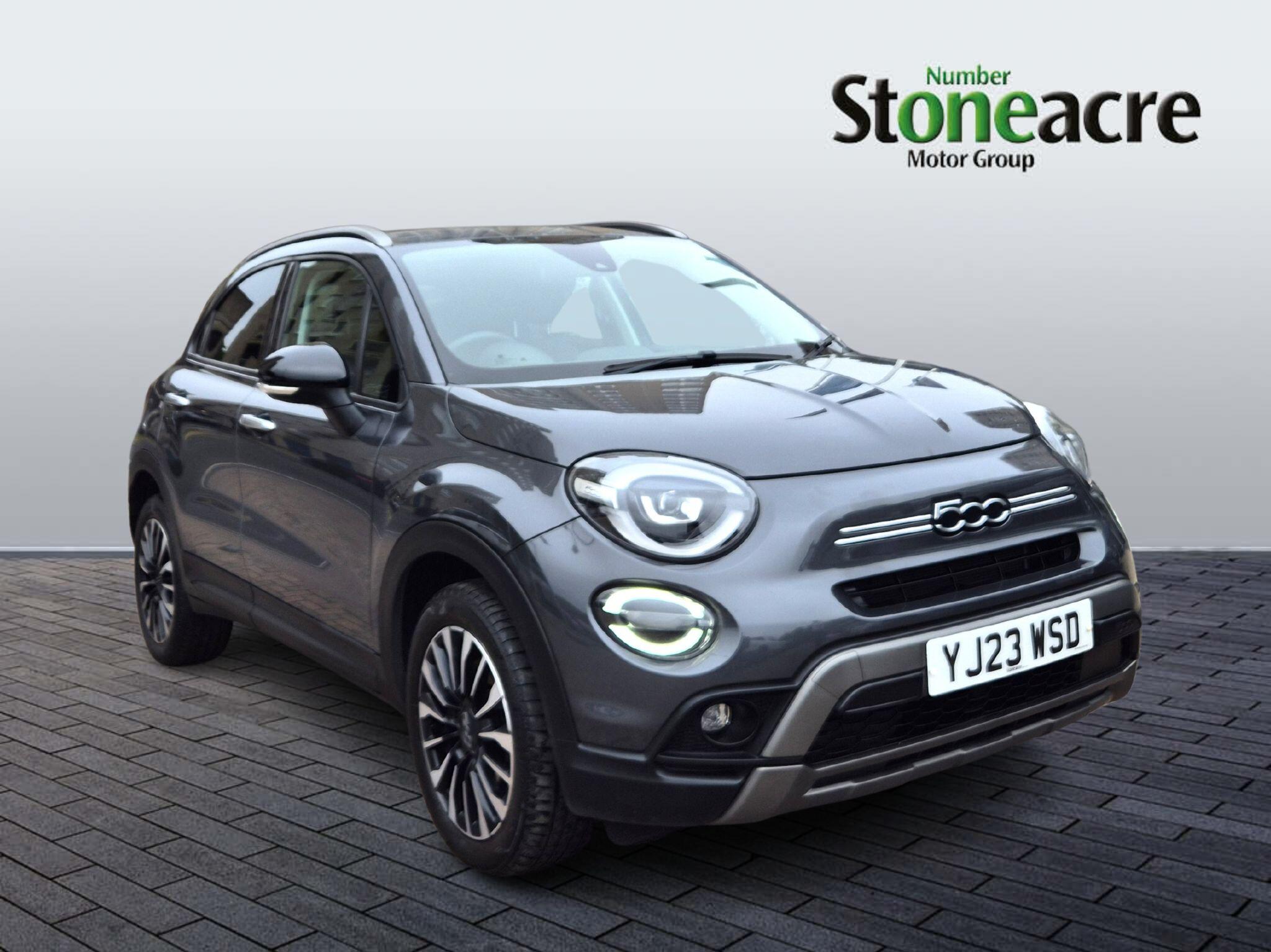Main listing image - Fiat 500X