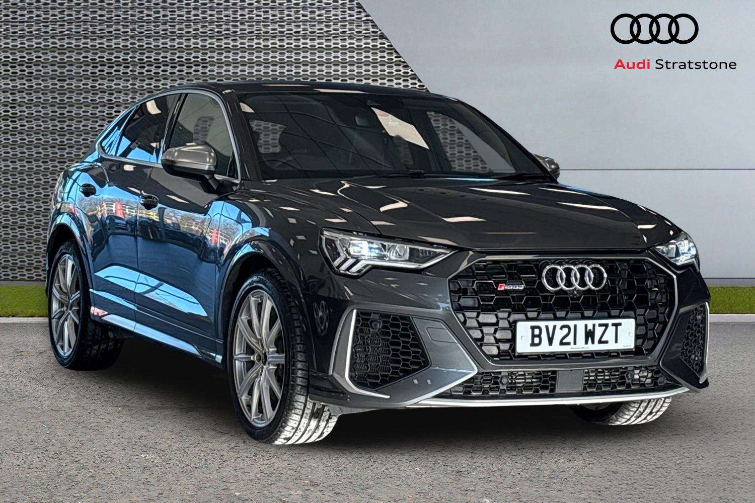 Main listing image - Audi RS Q3