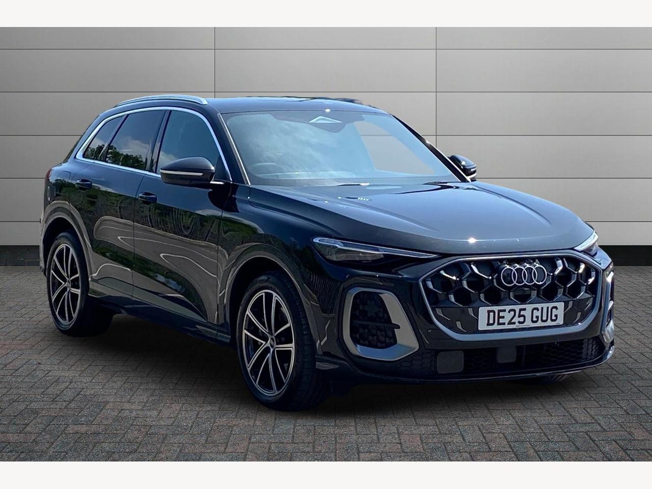 Main listing image - Audi Q5