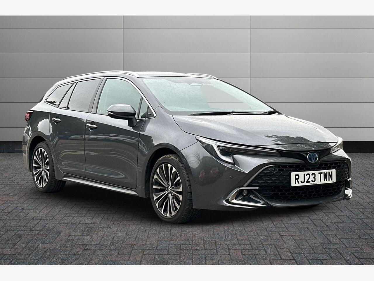 Main listing image - Toyota Corolla Touring Sport