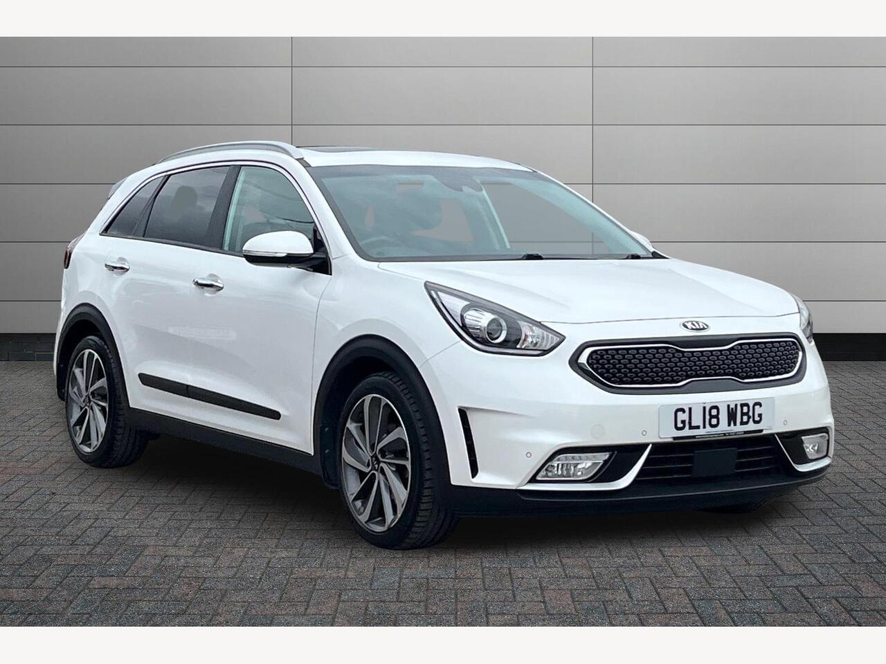 Main listing image - Kia Niro