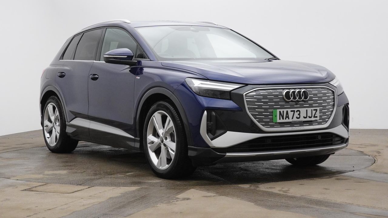 Main listing image - Audi Q4