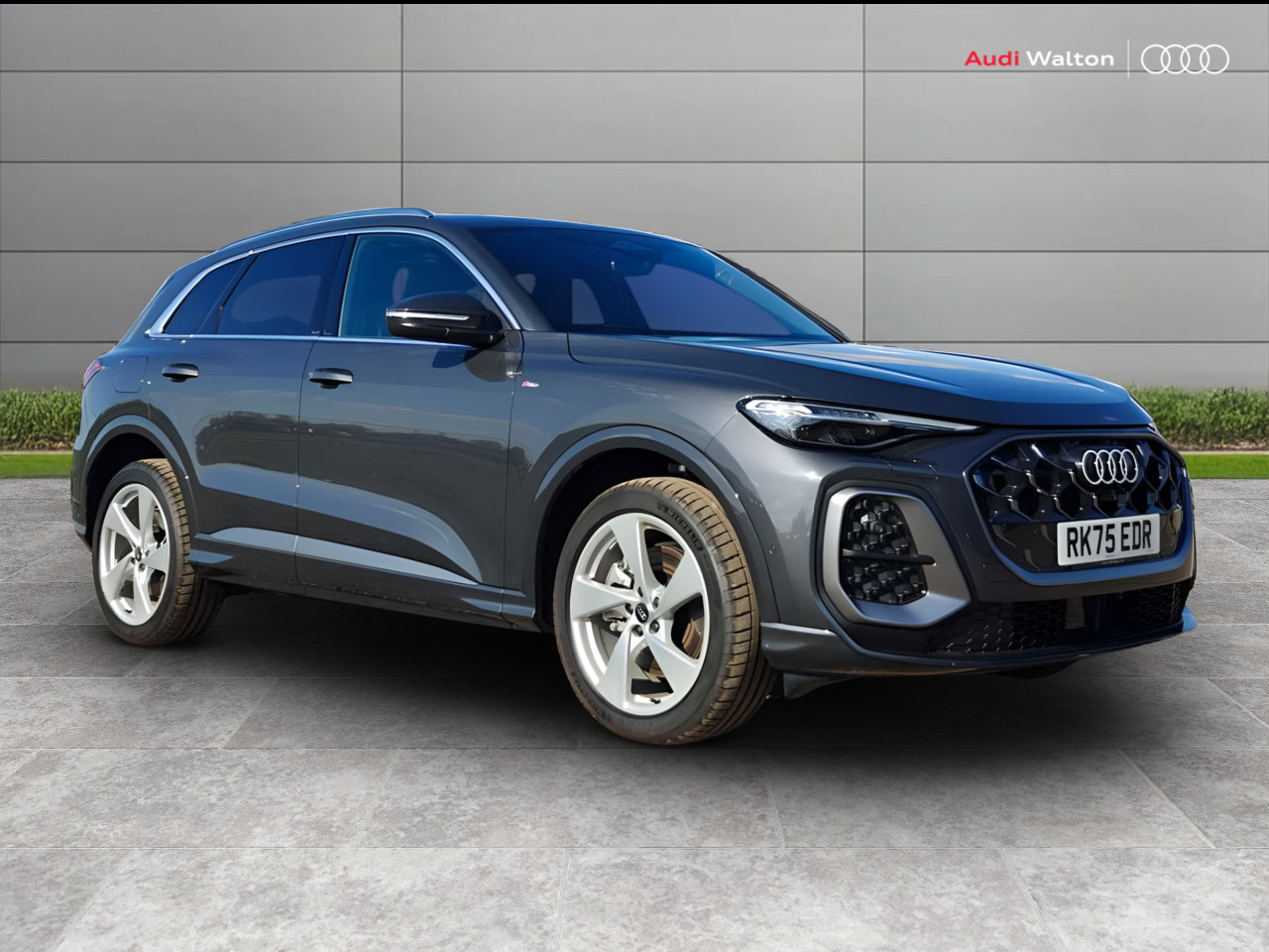 Main listing image - Audi Q5