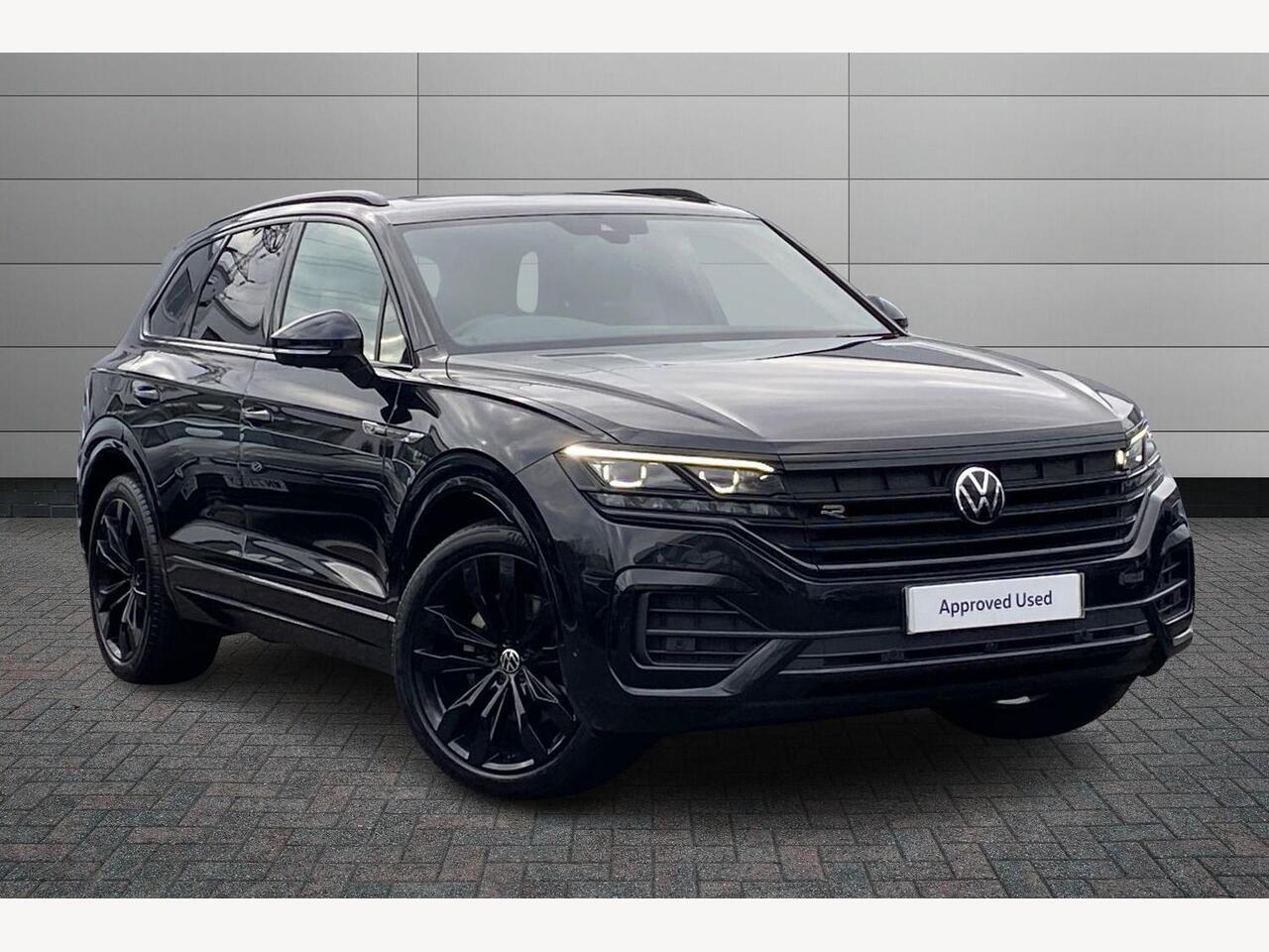 Main listing image - Volkswagen Touareg