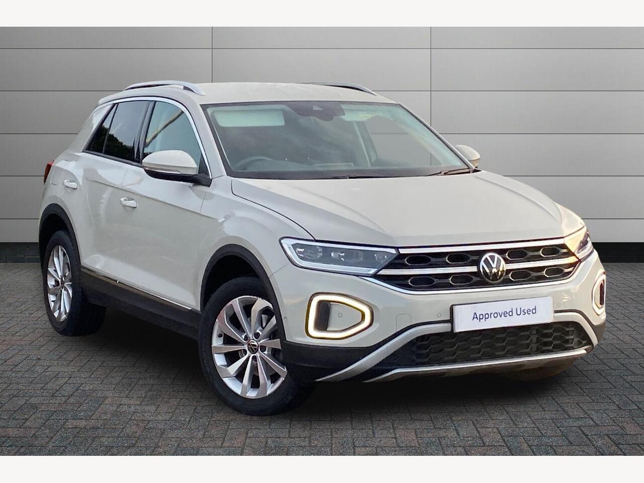 Main listing image - Volkswagen T-Roc