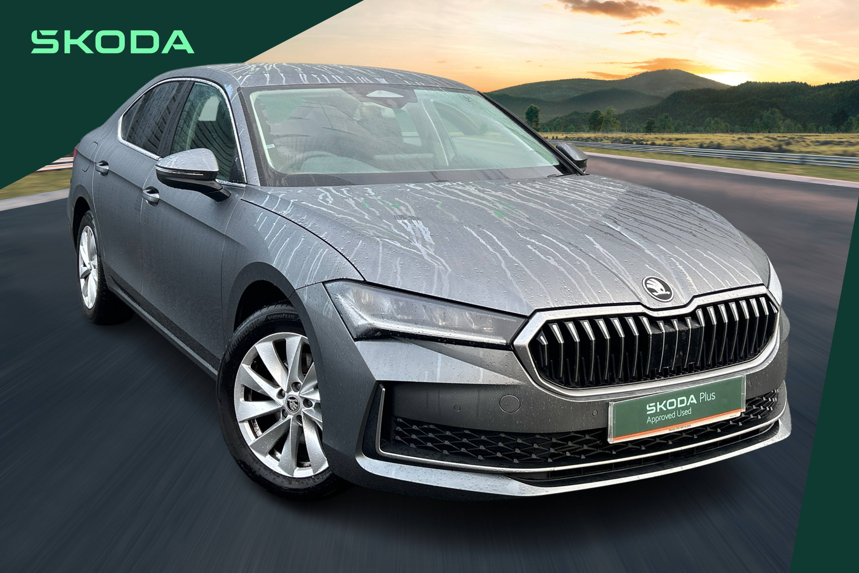 Main listing image - Skoda Superb