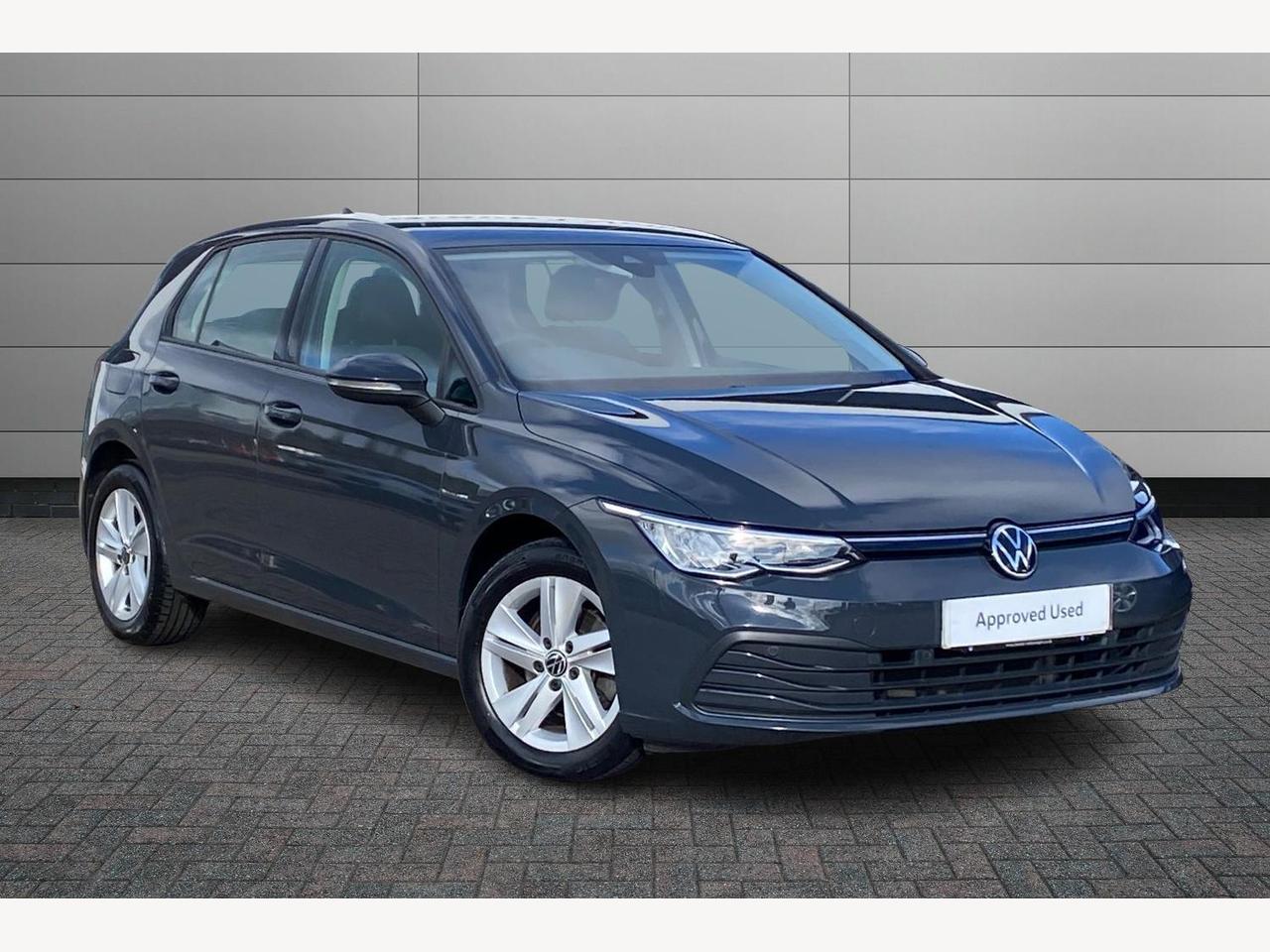 Main listing image - Volkswagen Golf