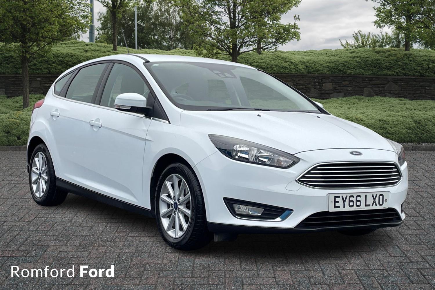 Main listing image - Ford Focus