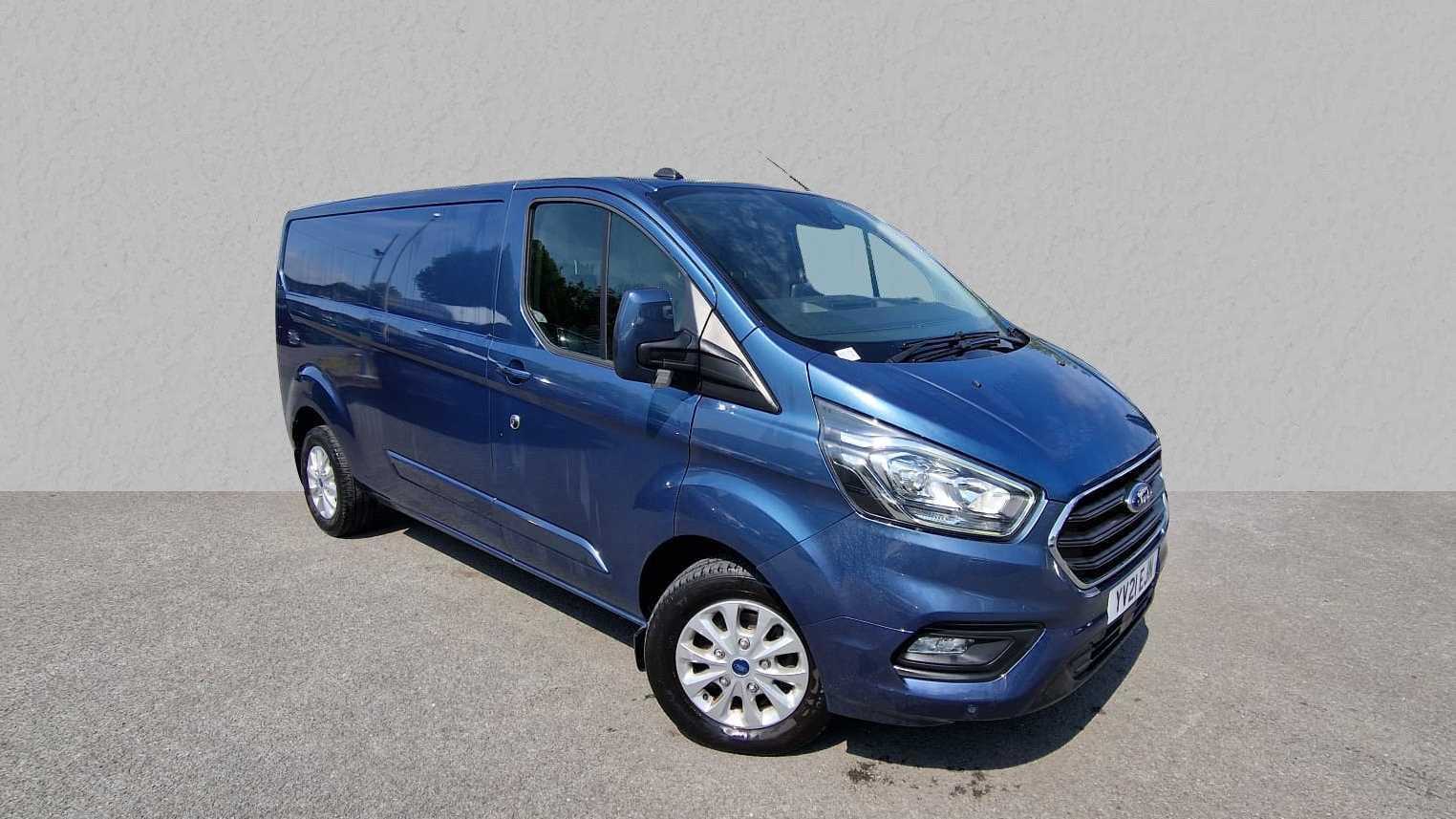 Main listing image - Ford Transit Custom