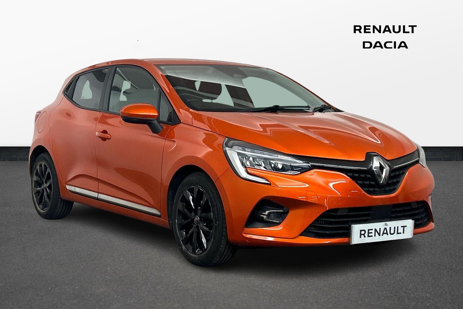 Main listing image - Renault Clio
