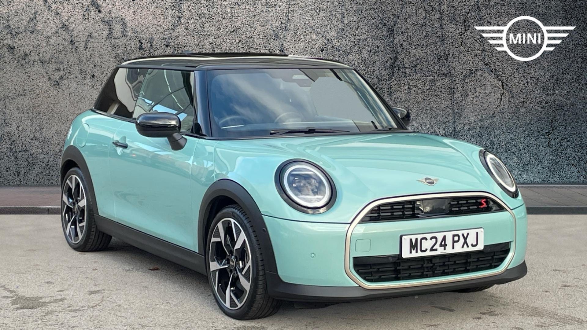 Main listing image - MINI Hatchback