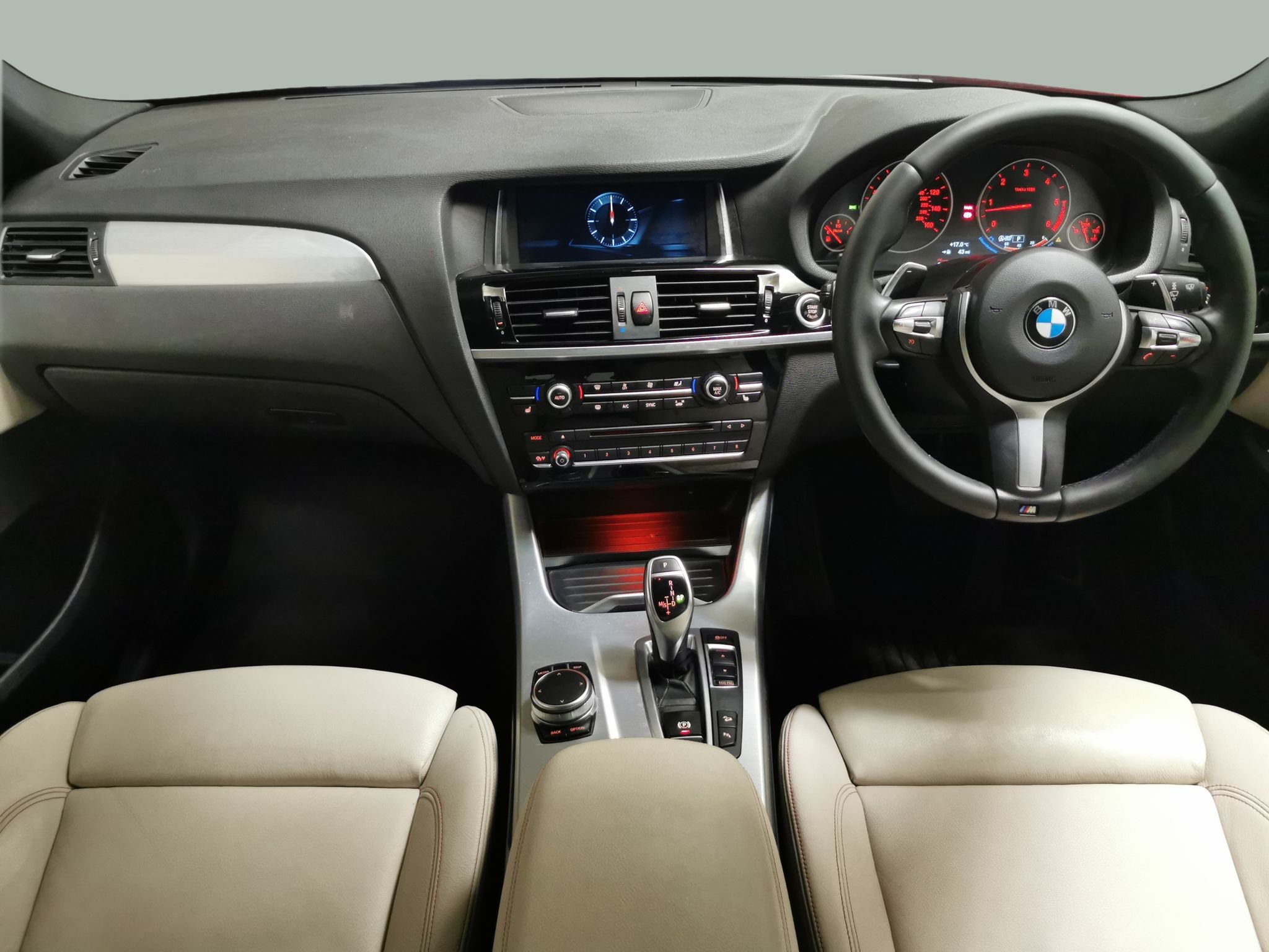 Main listing image - BMW X4