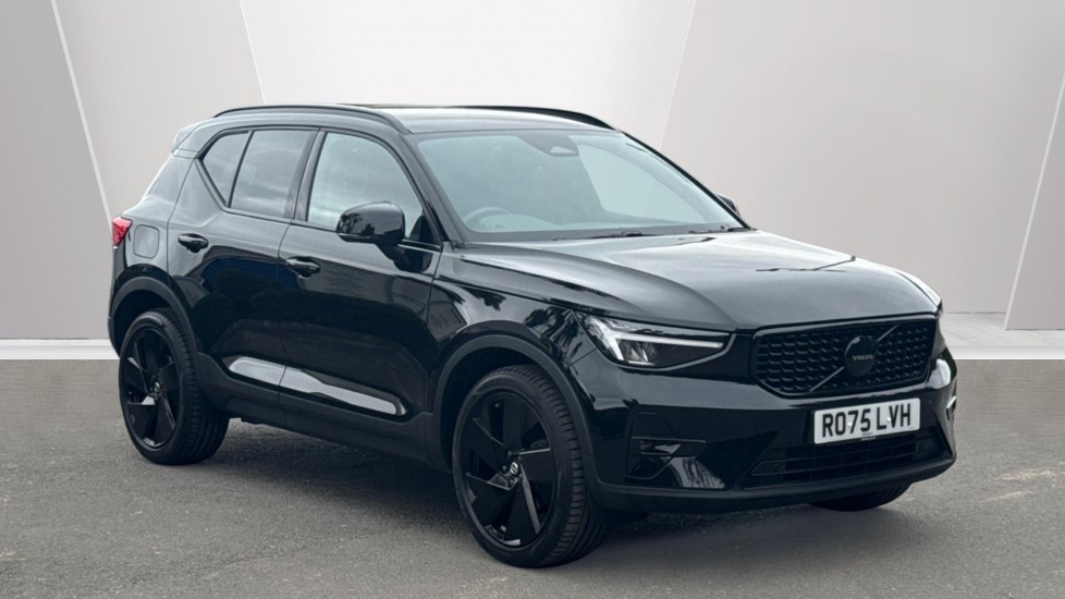 Main listing image - Volvo XC40